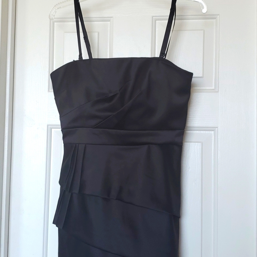 ๐บ3 For $10 JS Collections Cocktail Dress - Picture 7 of 16
